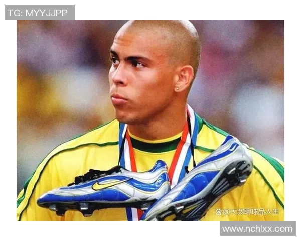 全球足球巨星的传奇人生与辉煌成就探秘